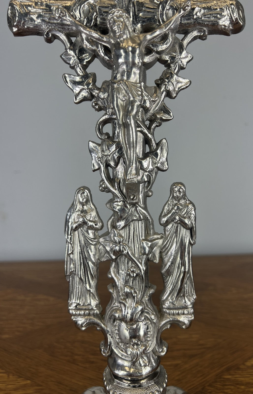 Crucifix Vintage French Style Religious Cross Ornate Base LOT 46512