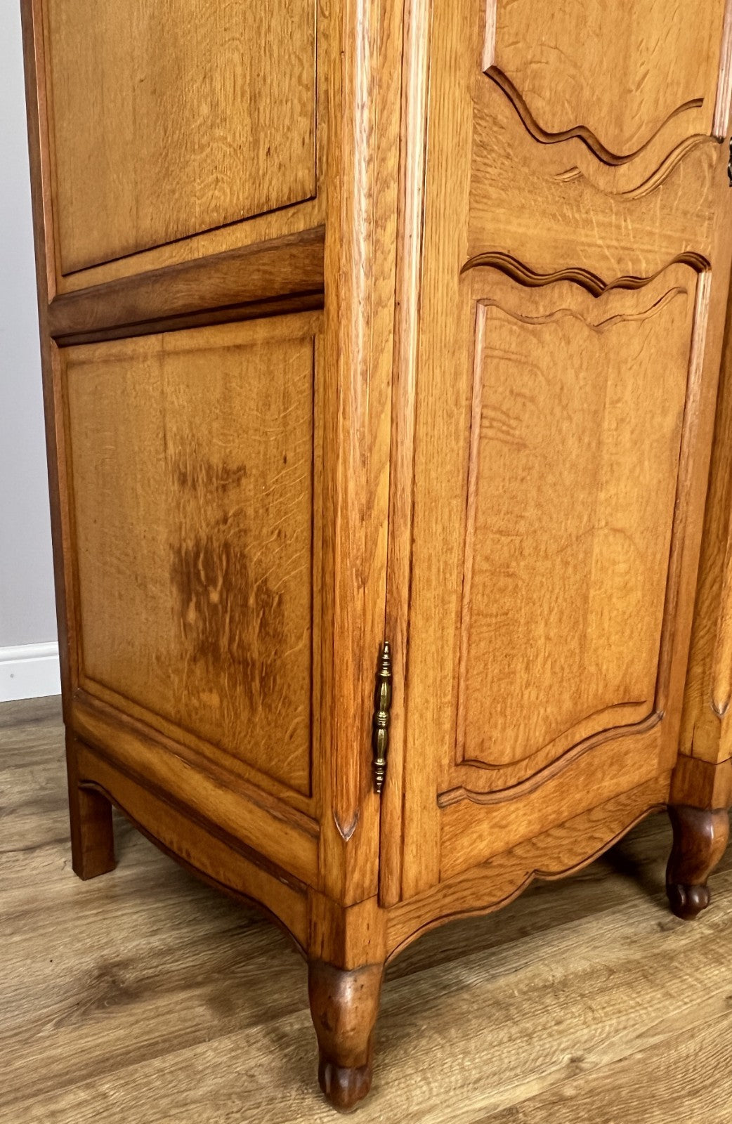 Wardrobe Vintage French Louis XVI Style Oak Four Door Carved Armoire LOT 6494