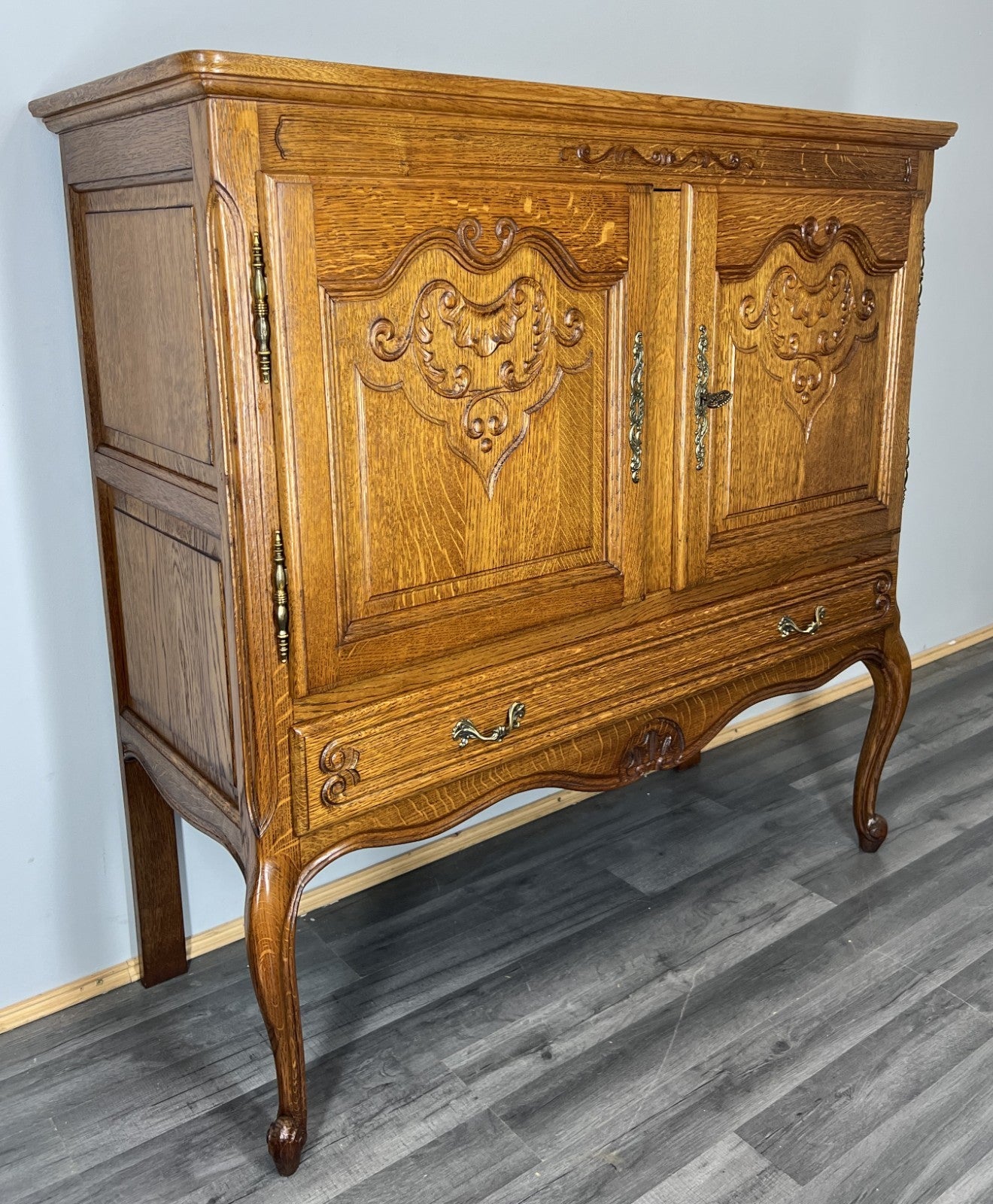 Cabinet Vintage French Louis XVI Style Oak Cupboard Carved Sideboard LOT 40172