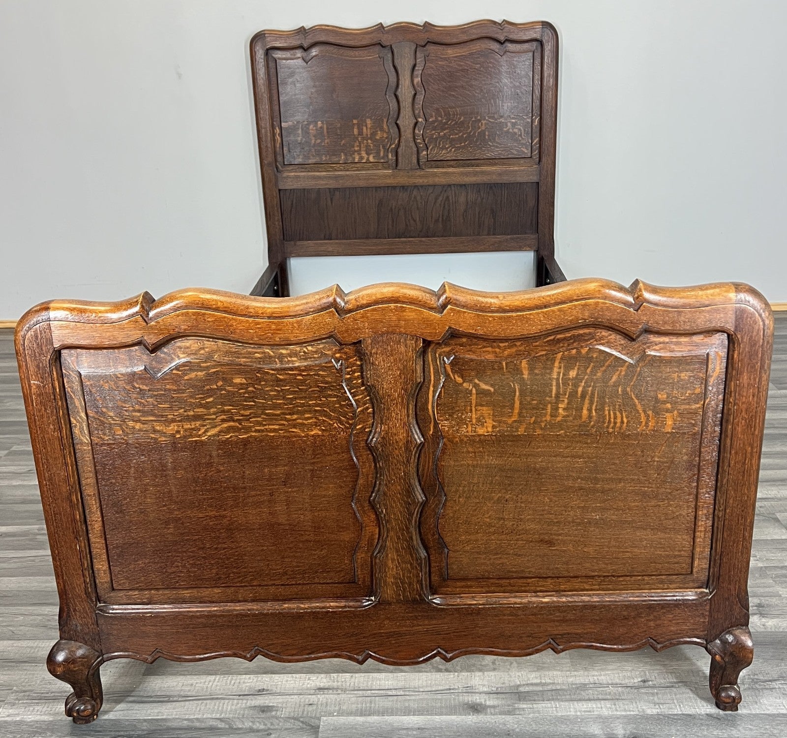 Bed Vintage French Louis XVI Single Bed Frame Oak Carved Headboard LOT 45922