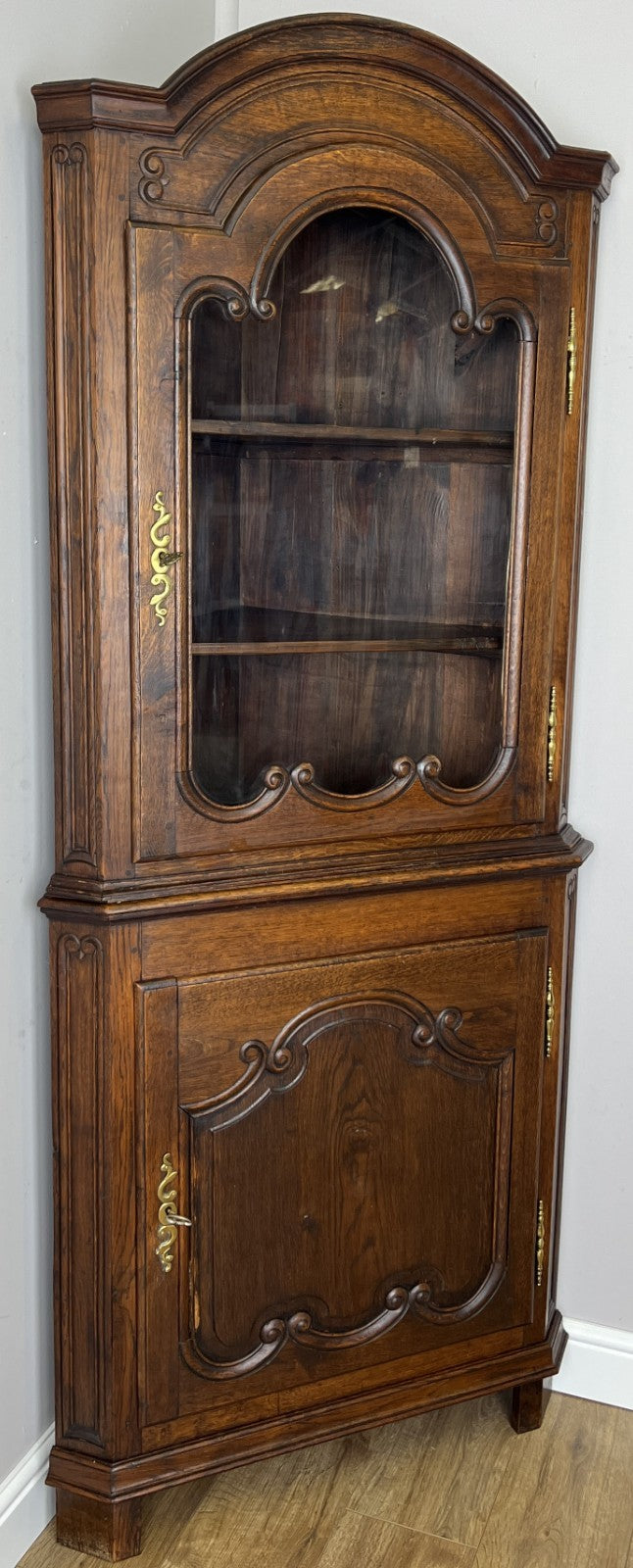 Bookcase Vintage French Style Oak Display Cabinet Carved Sideboard LOT 62621