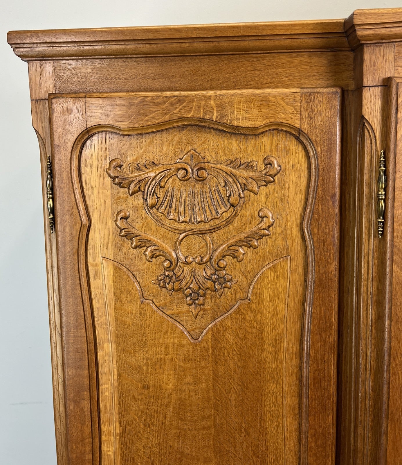 Wardrobe Vintage French Louis XVI Style Oak Four Door Carved Armoire LOT 48234