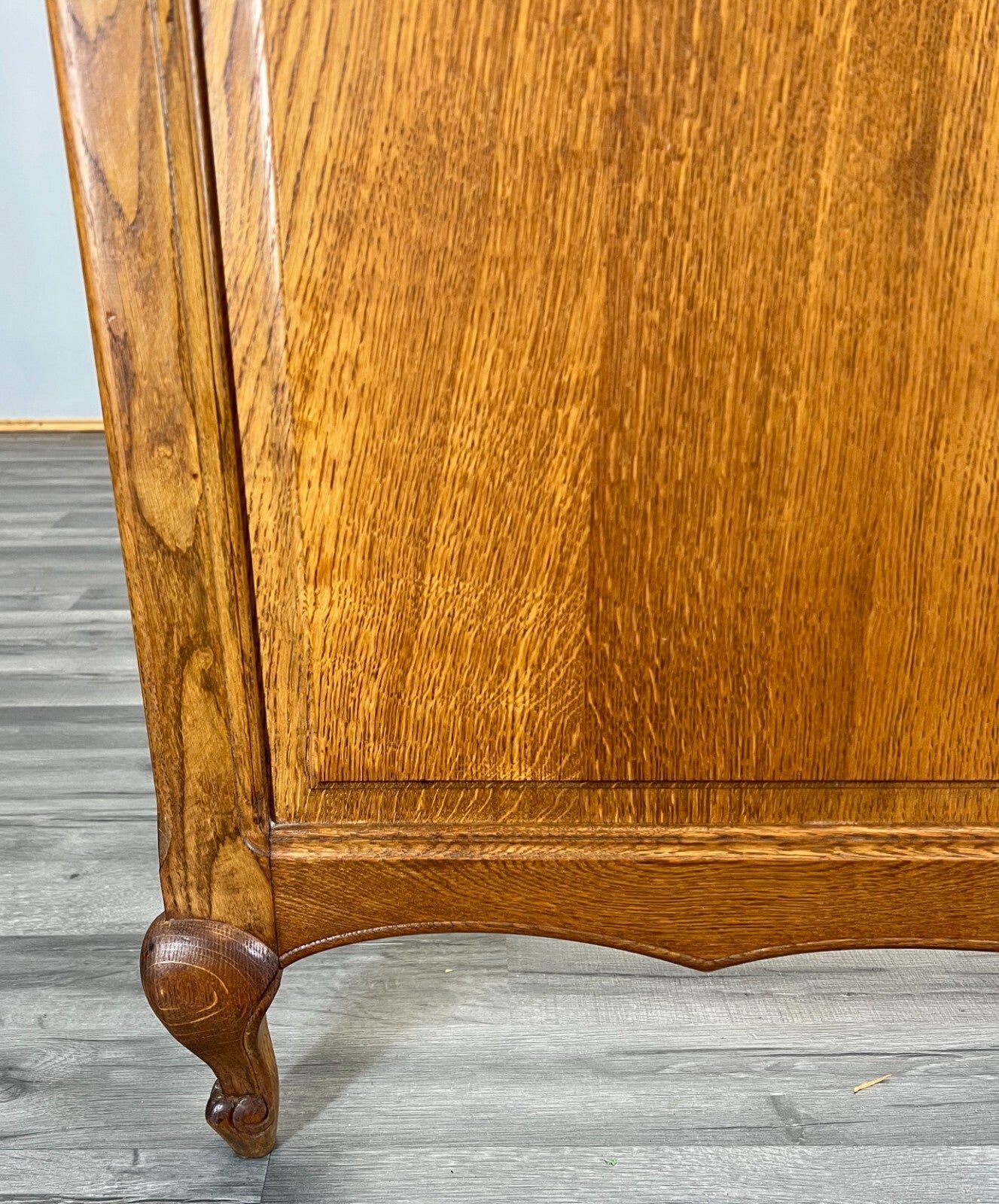 Bed Vintage French Louis XVI Double Bed Frame Oak Carved Headboard LOT 36596