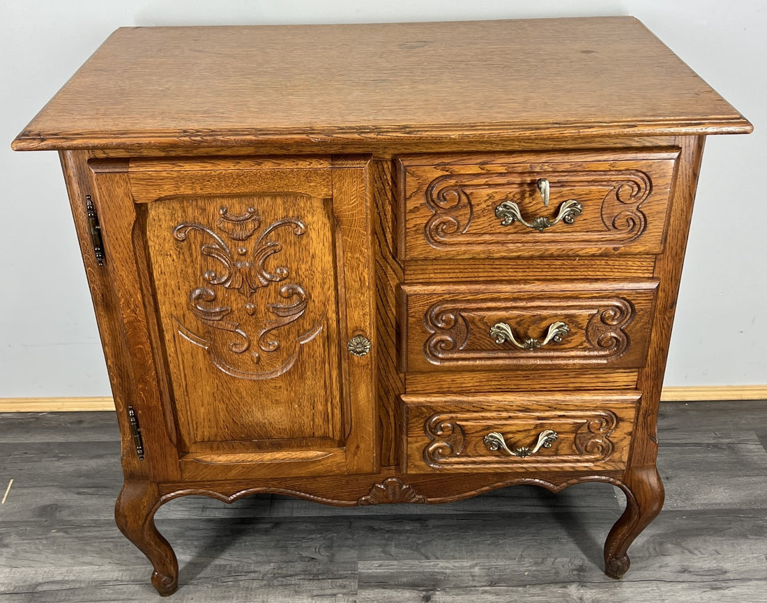 Cabinet Vintage French Louis XVI Oak Carved with 3 Drawers Sideboard LOT 44550