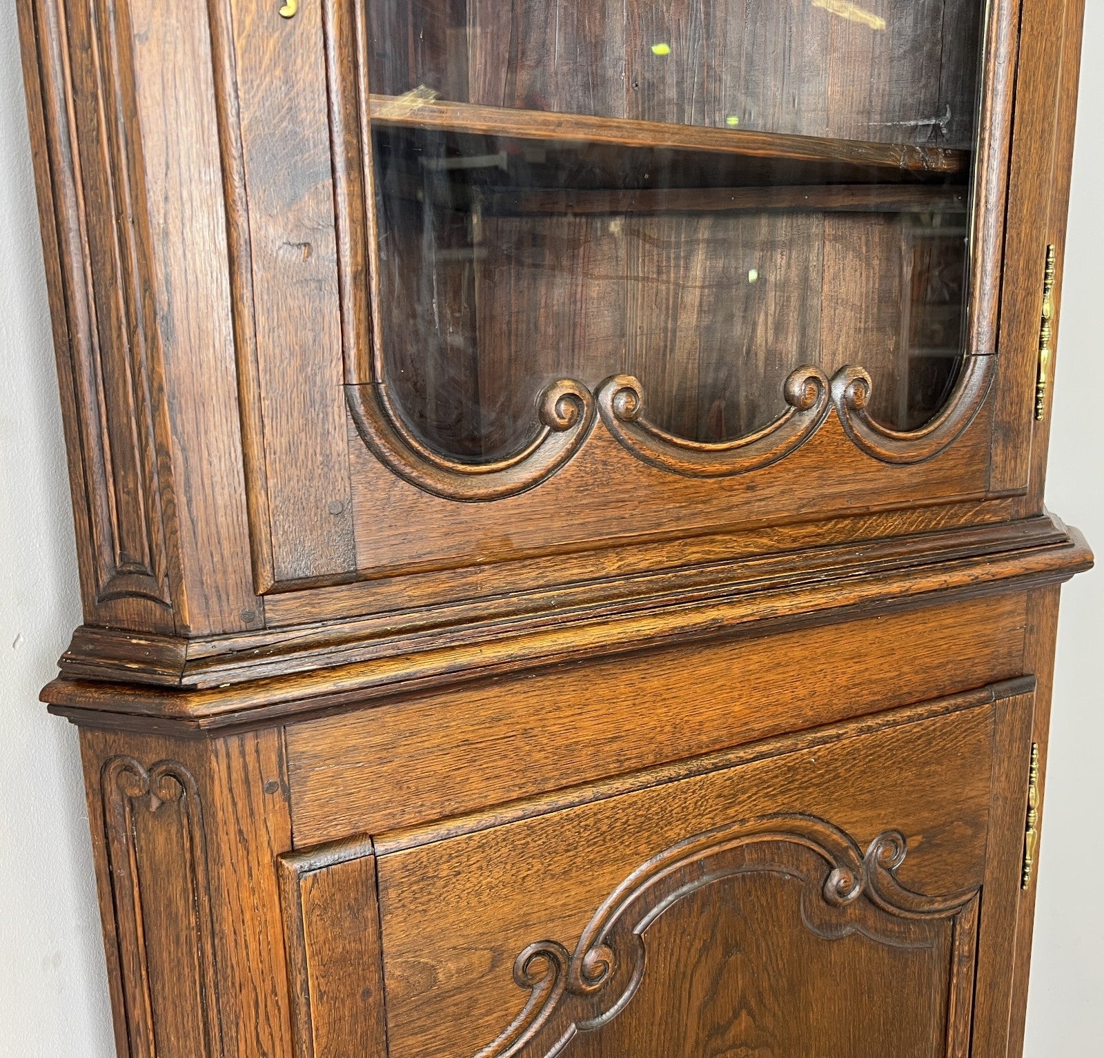 Bookcase Vintage French Style Oak Display Cabinet Carved Sideboard LOT 62625