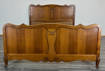 Bed Vintage French Louis XVI Double Bed Frame Oak Carved Headboard LOT 19720