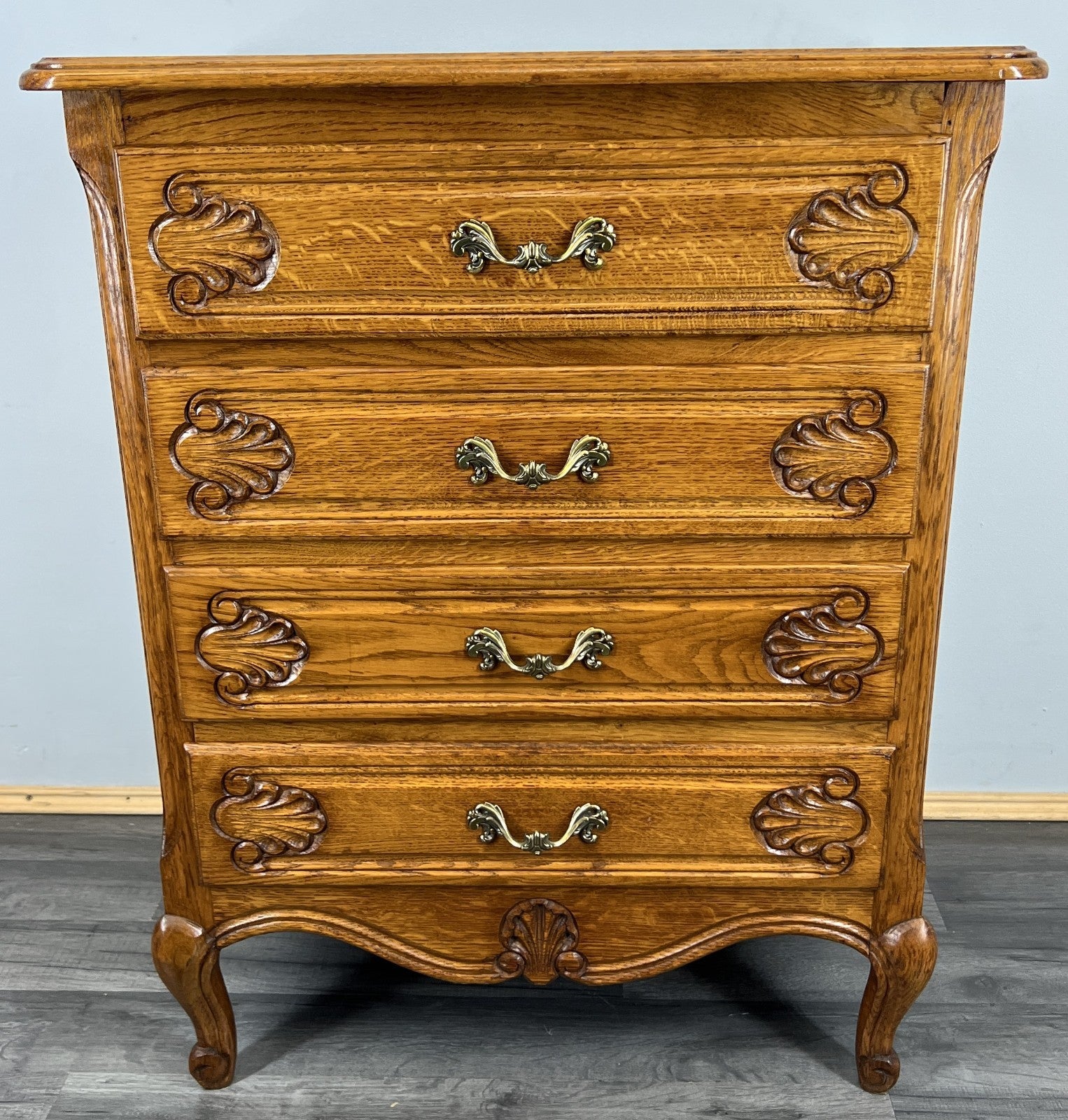 Chest of Drawers Vintage French Louis Oak 4 Drawers Ornate Cabinet LOT 44292
