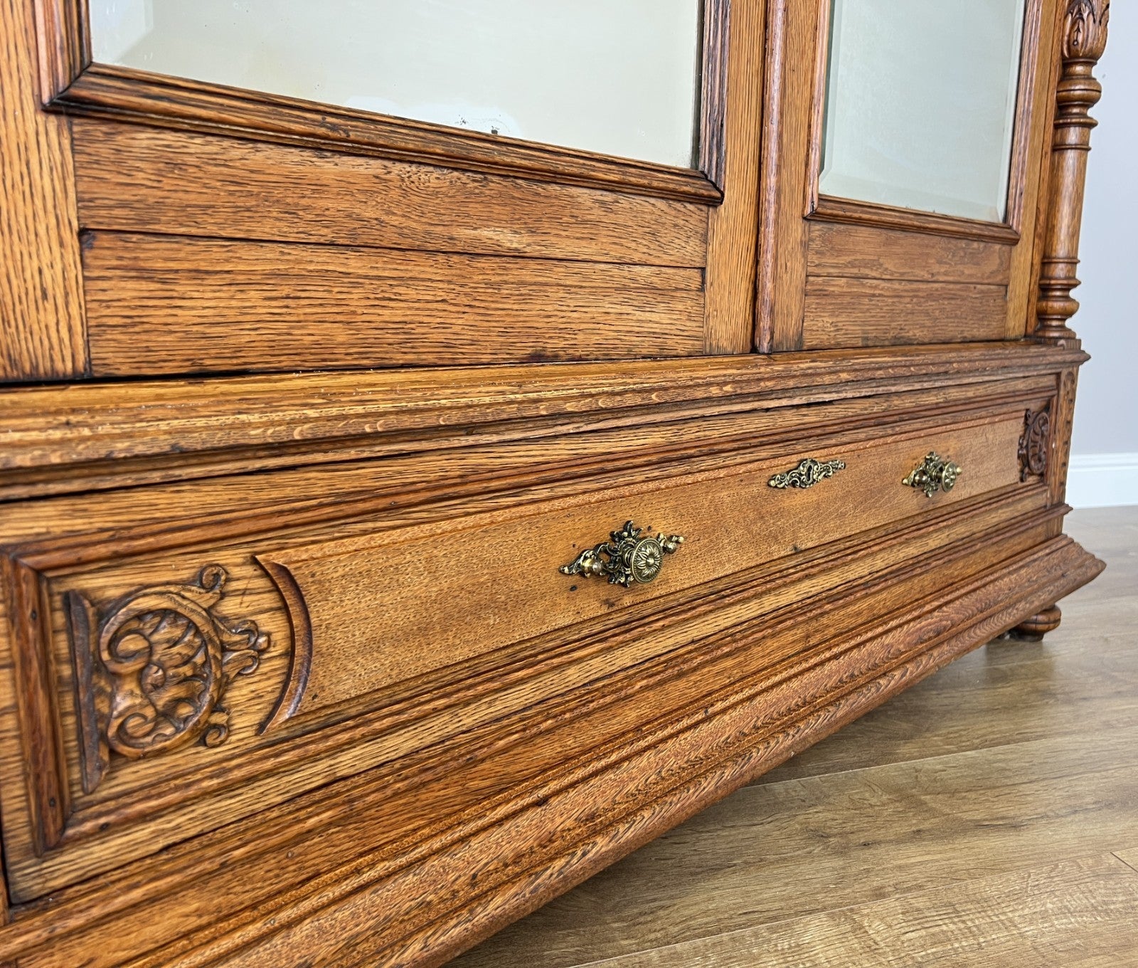 Wardrobe Antique French Oak Two Door Mirrored Carved Armoire Cabinet LOT 612012