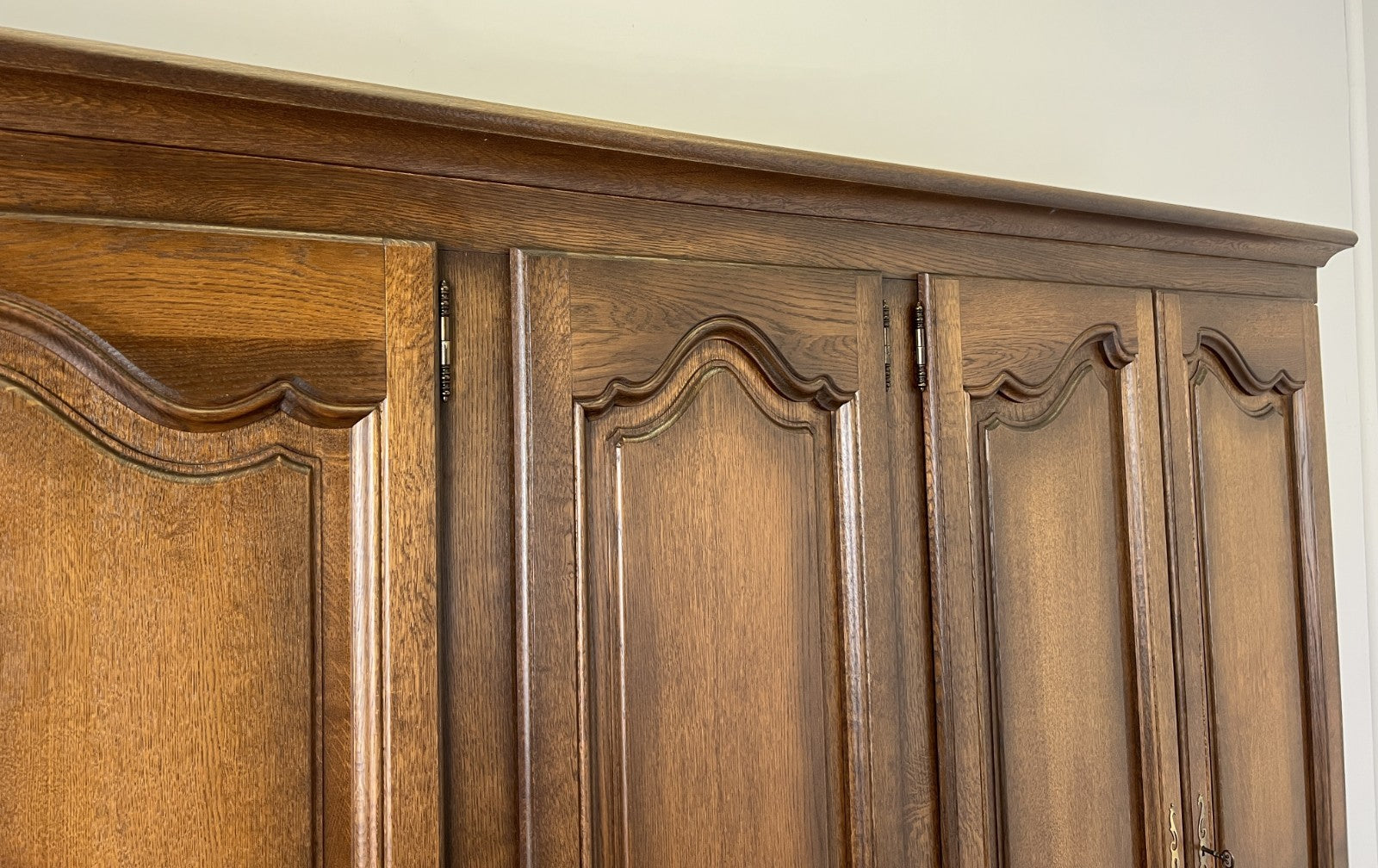 Wardrobe Vintage French Style Oak Four Door Carved Armoire LOT 49785