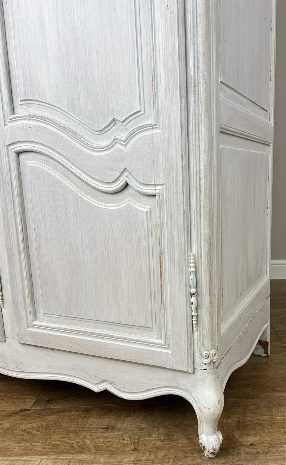 Wardrobe Vintage French Louis XVI Shabby Chic Four Door Oak Armoire LOT 616515