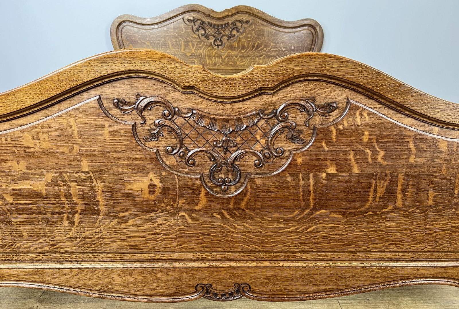 Bed Vintage French Louis XVI Double Bed Frame Oak Carved Headboard LOT 48764