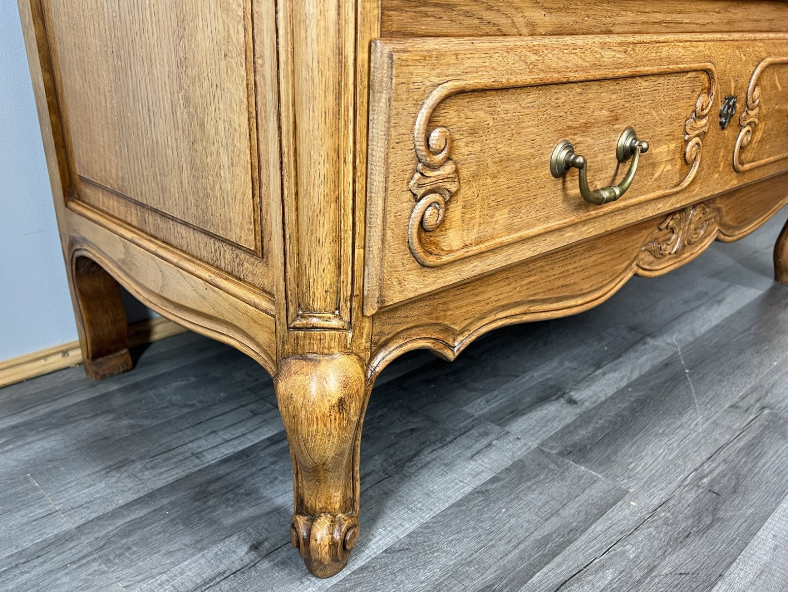 Chest of Drawers Vintage French Oak Louis XVI Style Carved Cabinet LOT 43256