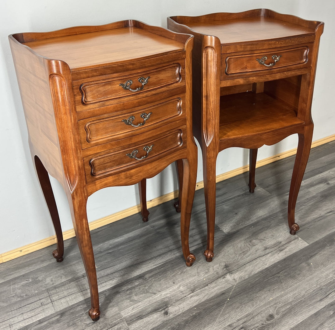 Pair of Bedside Tables Vintage French Louis Carved Nightstands Cabinets LOT 44270