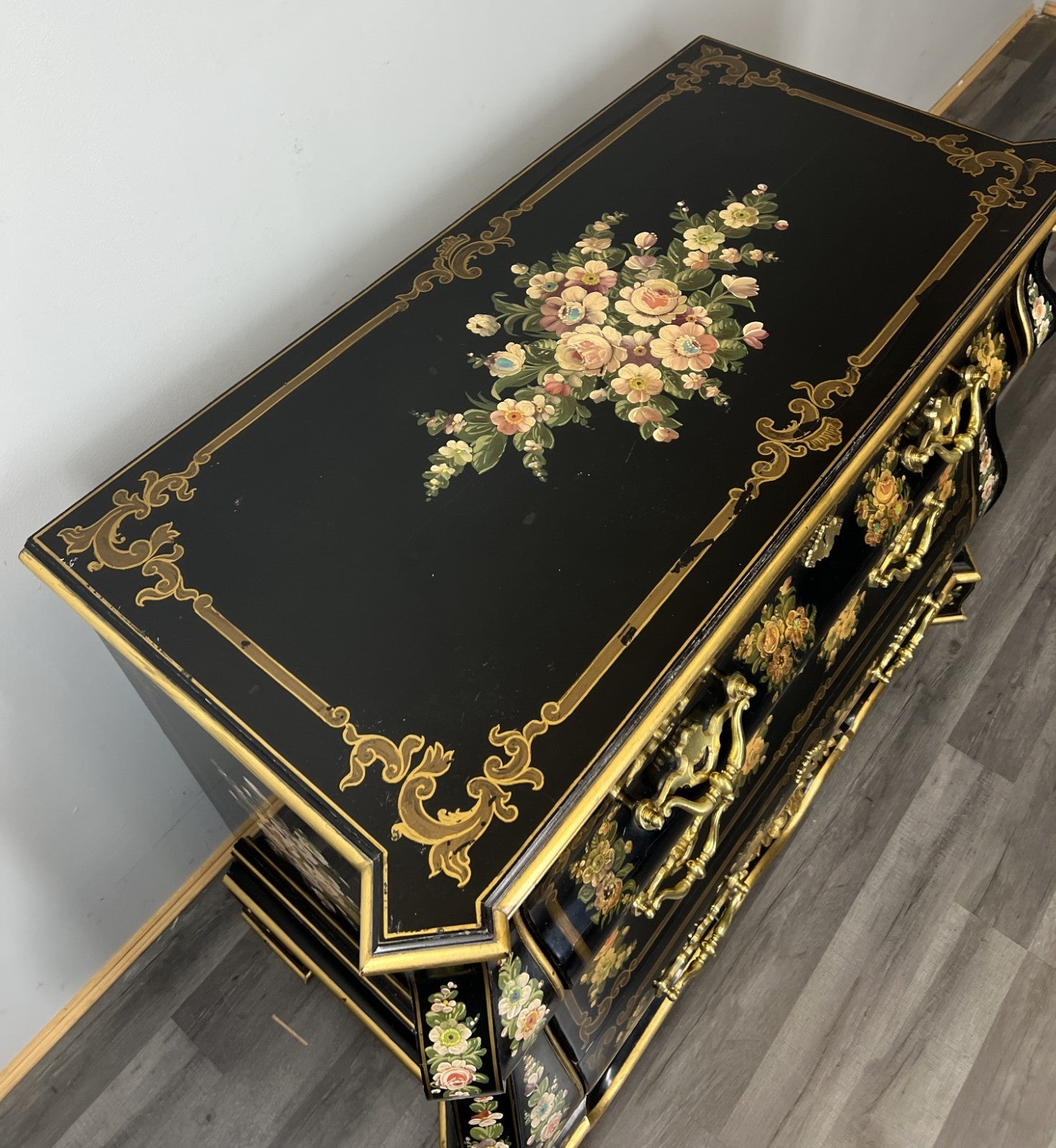 Cabinet Vintage French Style Painted Floral 3 Drawer Chest Sideboard LOT 439713