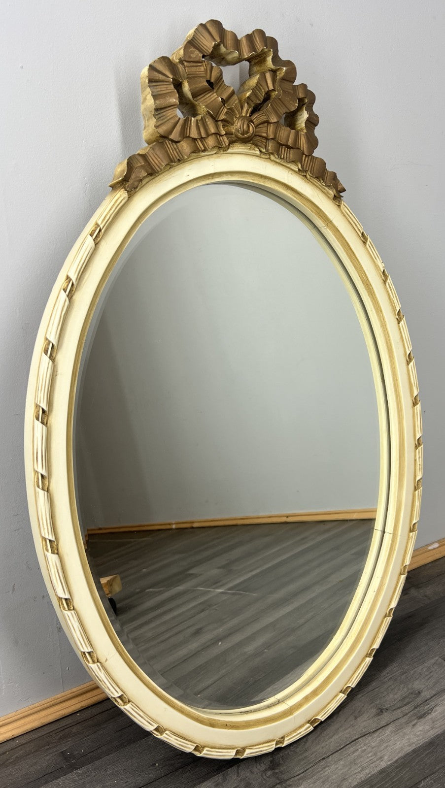 Vintage French Shabby Chic Carved Wall Mirror Ornate Oval Wall Frame LOT 45065