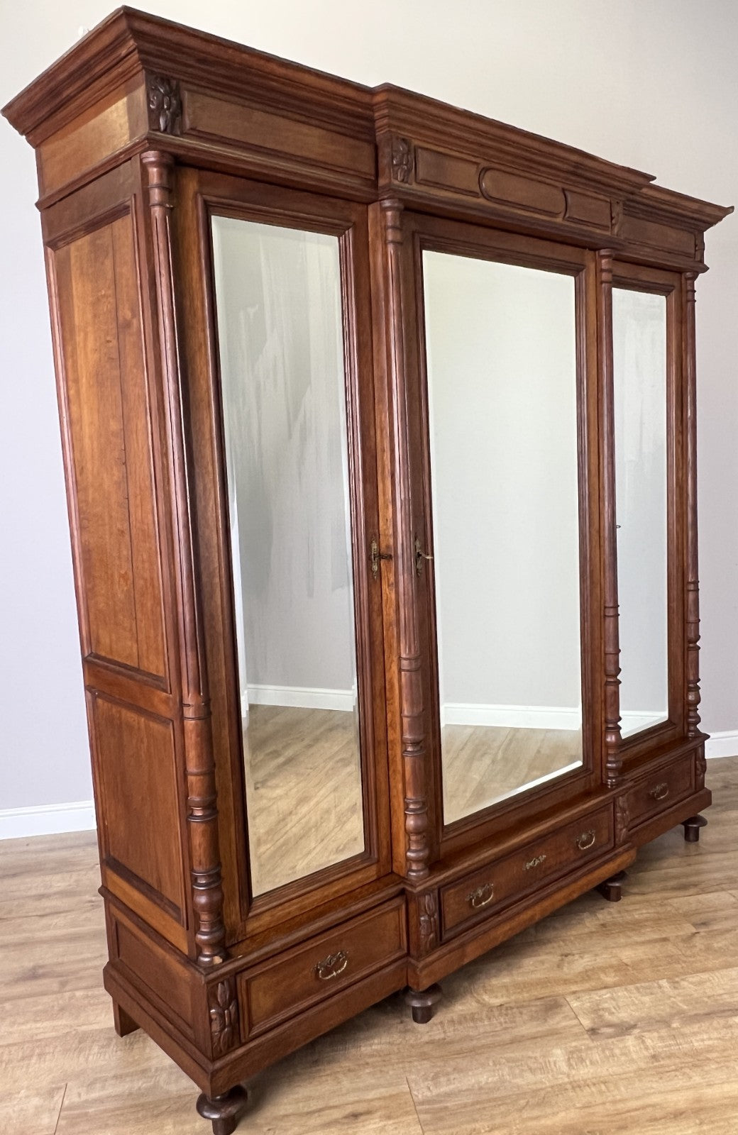 Wardrobe Antique French Style Oak Three Door Carved Mirrored Armoire LOT 62312