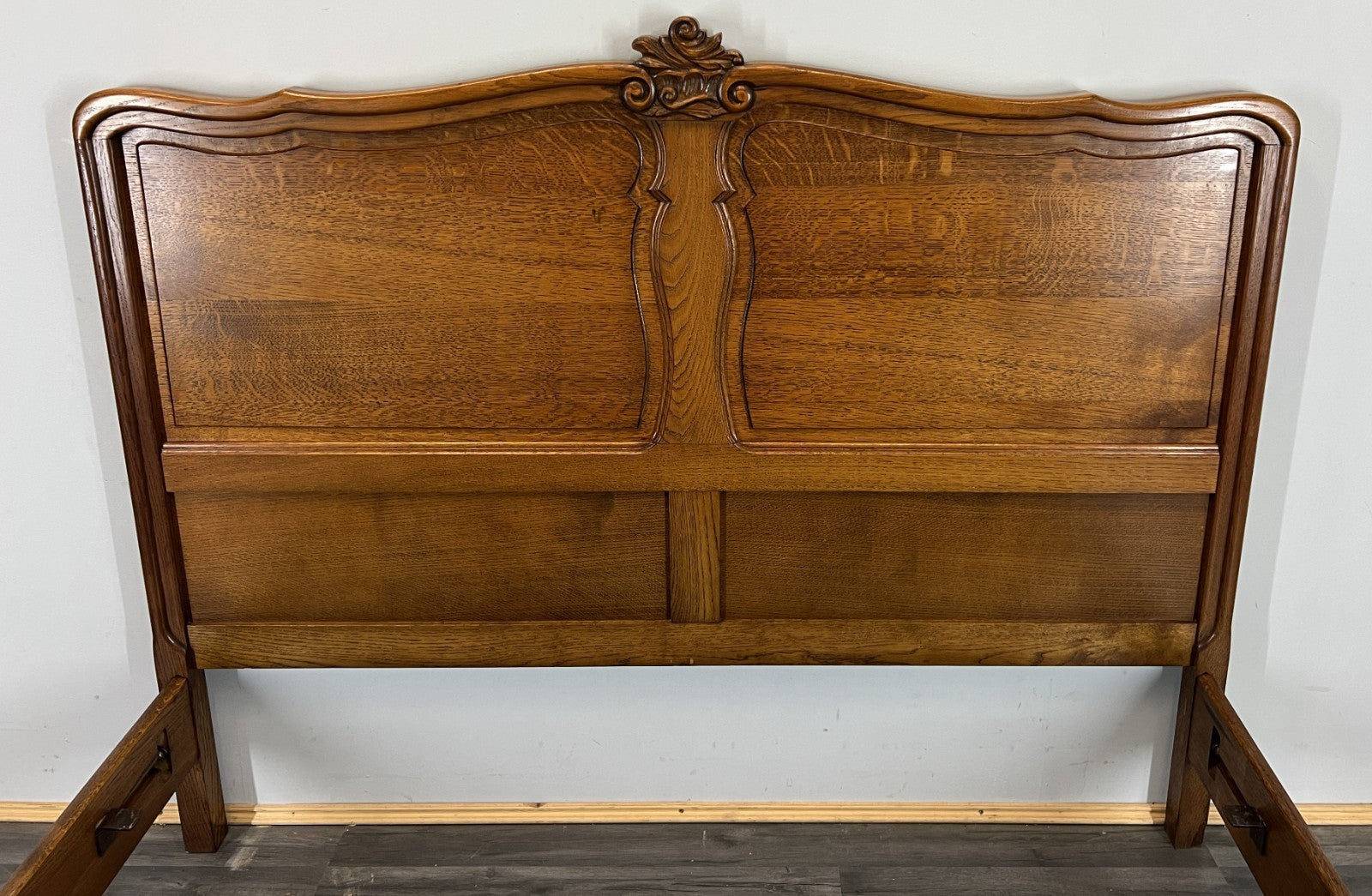 Bed Vintage French Louis XVI Double Bed Frame Oak Carved Headboard LOT 45996