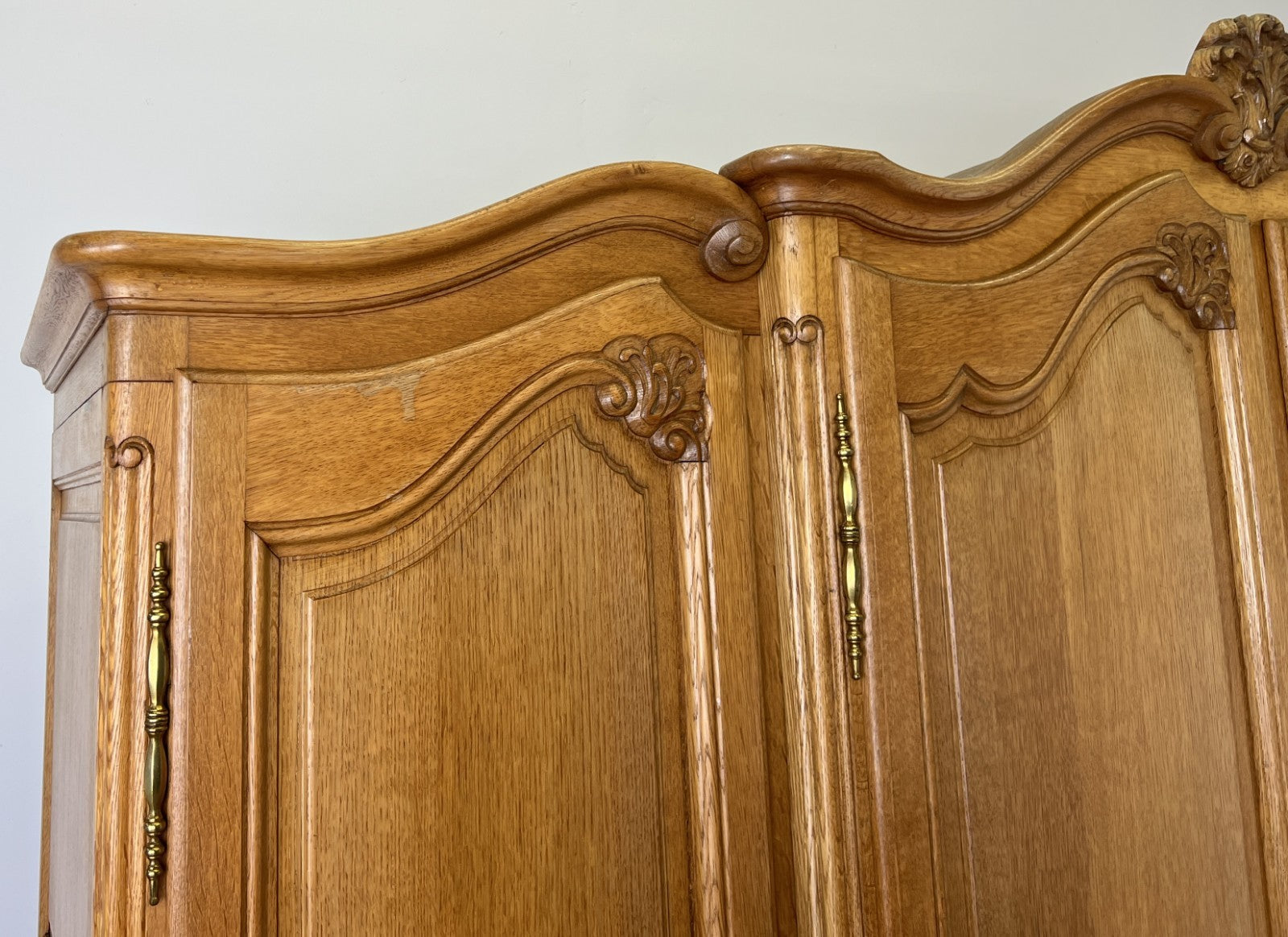 Wardrobe Vintage French Louis XVI Style Oak Four Door Carved Armoire LOT 63852