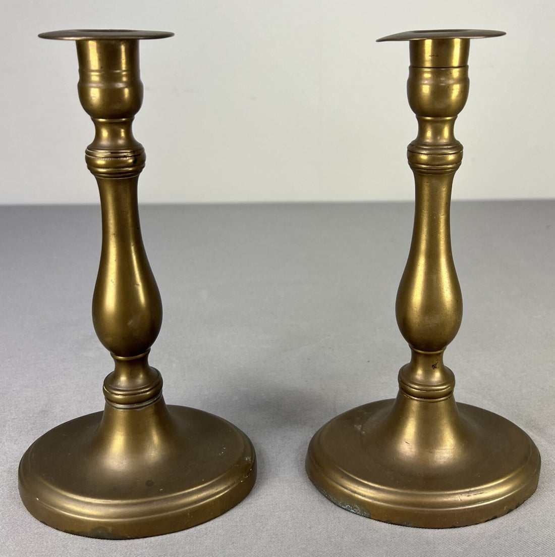 Pair of Candle Holders Vintage French Style Brass Decorative Set LOT 51770