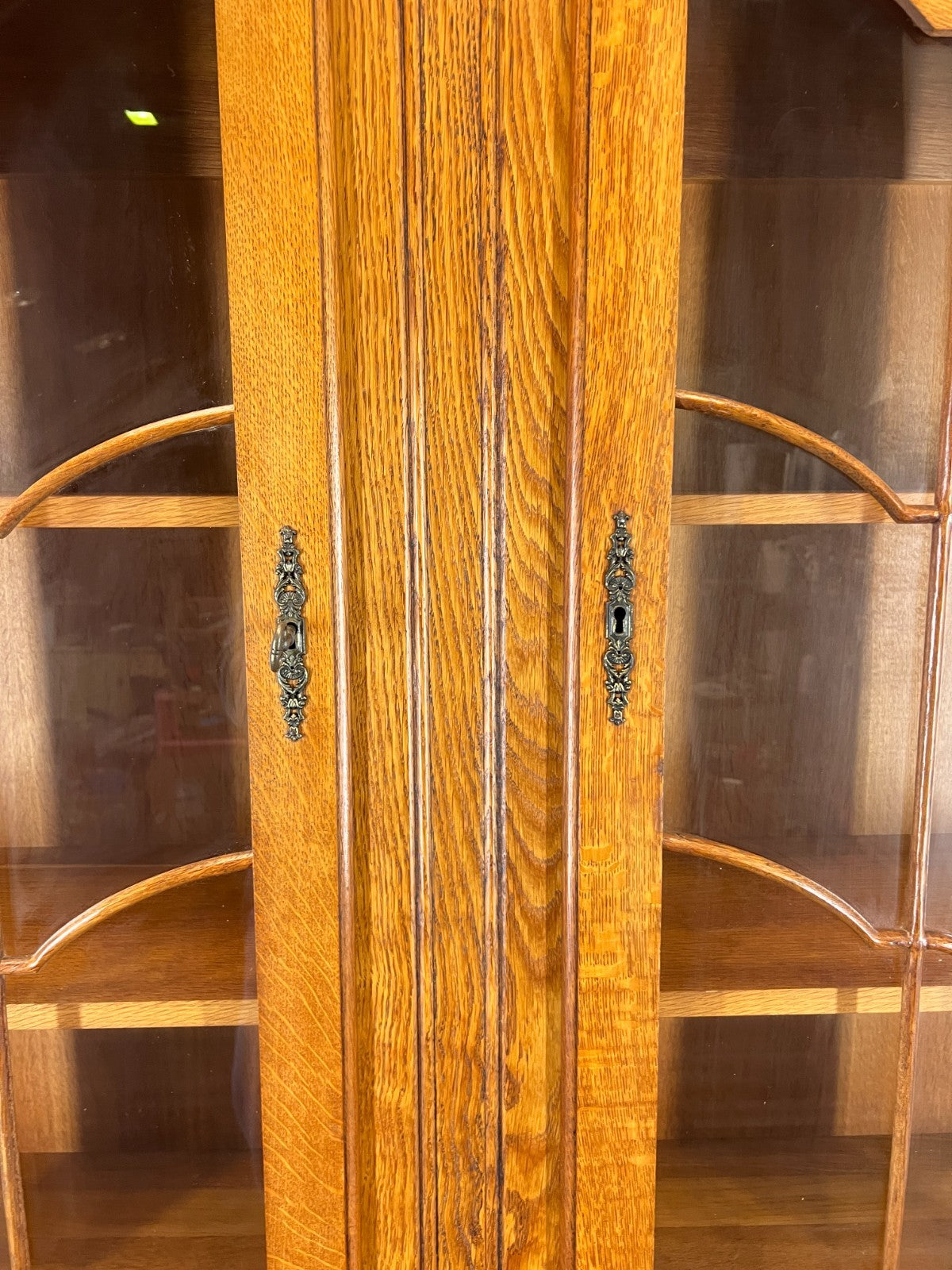 Bookcase Vintage French Louis XVI Oak Display Cabinet Carved Sideboard LOT 45764