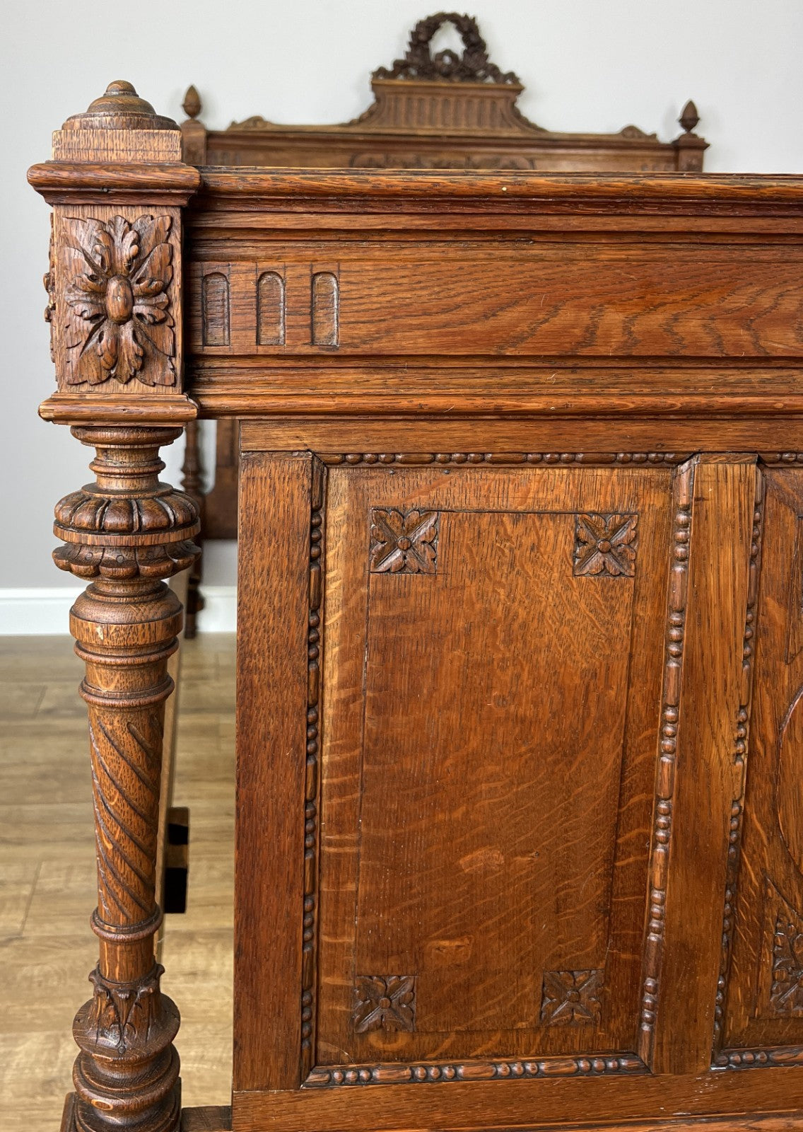 Bed Antique French Style Oak Double Bed Frame Carved Headboard LOT 61515