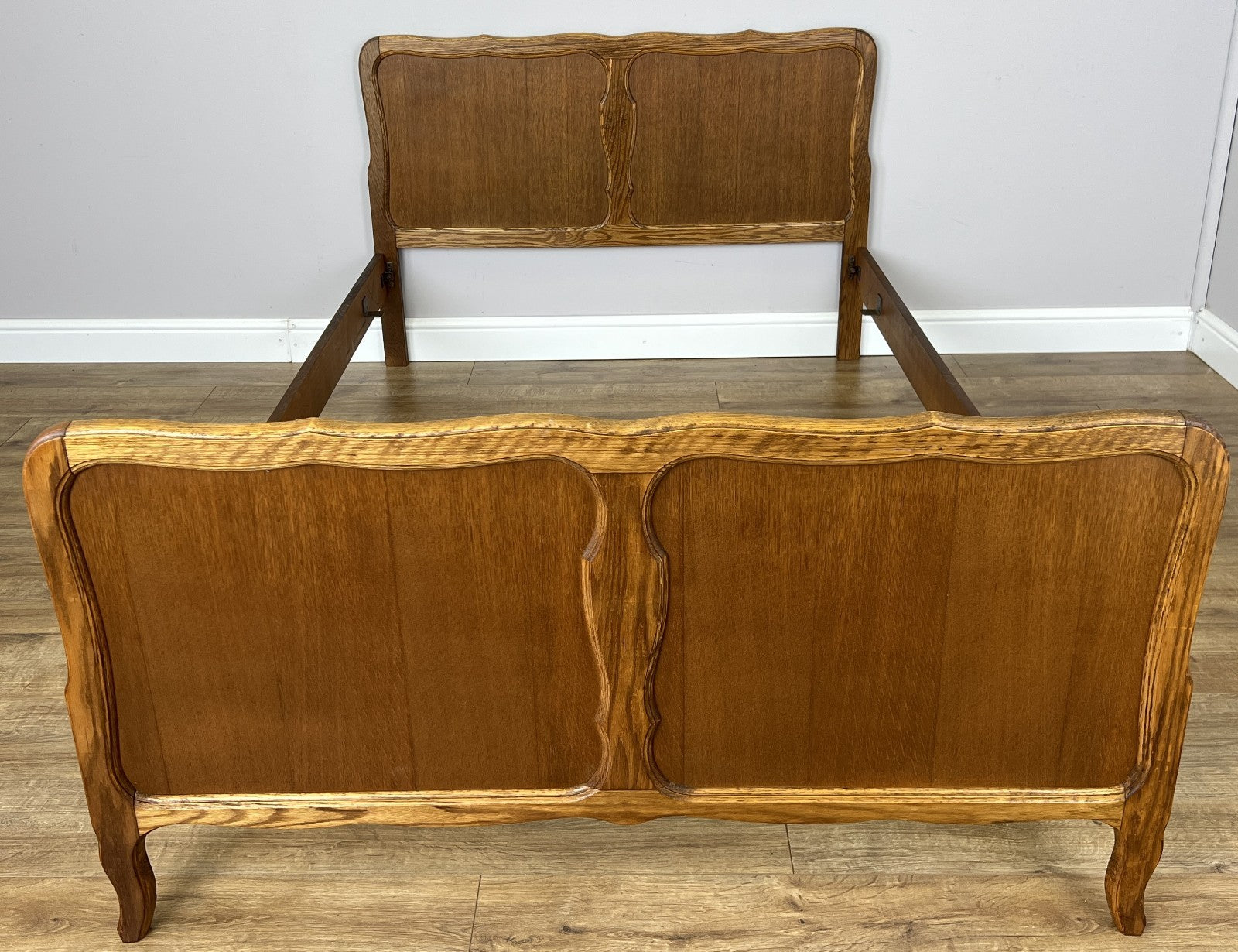 Bed Vintage French Louis XVI Double Bed Frame Oak Carved Headboard LOT 63961