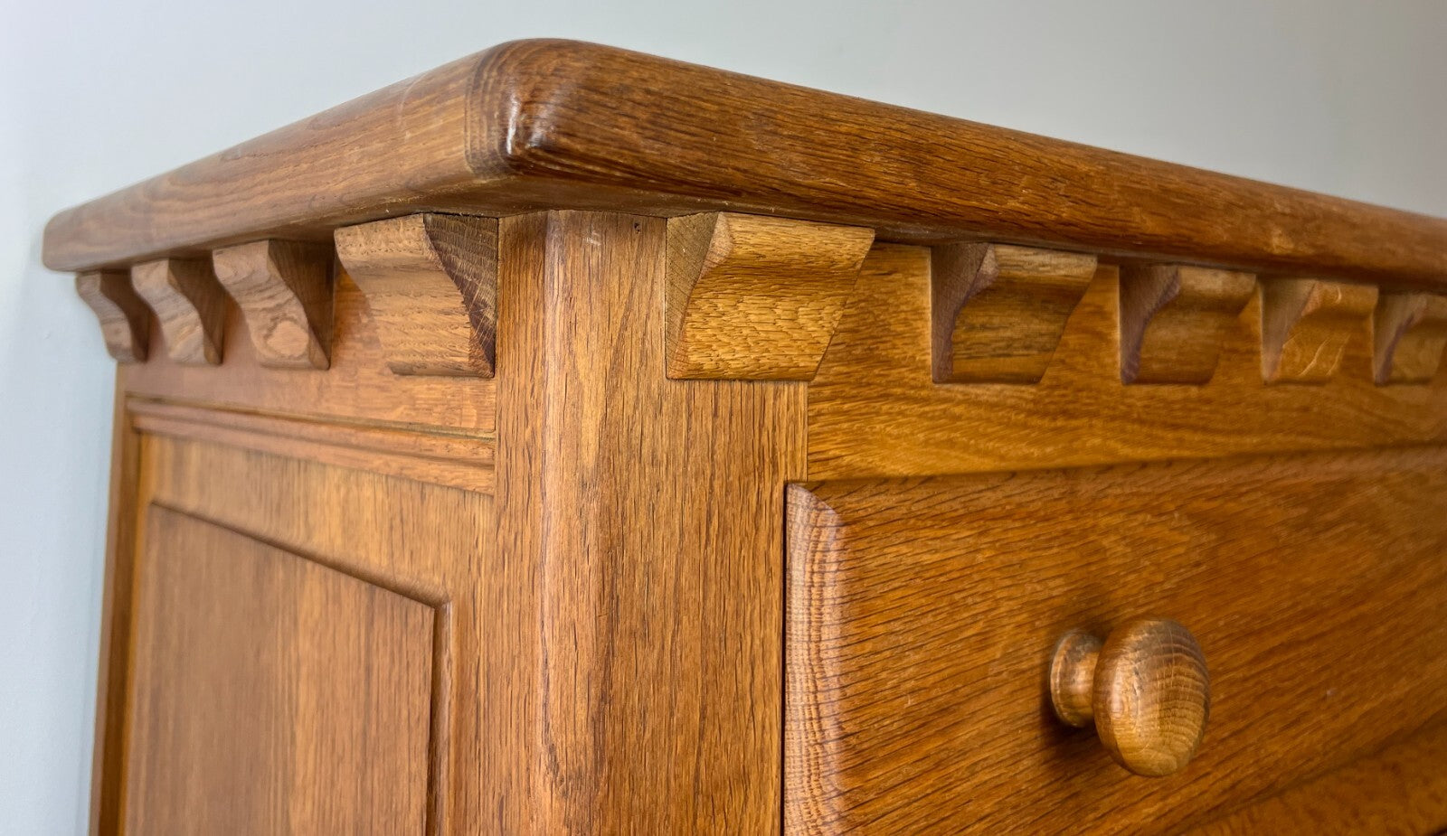 Chest of Drawers Vintage French Style Sideboard Carved Cabinet LOT 29303
