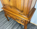 Cabinet Vintage French Louis XIV Style Cabriole Legs Carved Sideboard LOT 291711