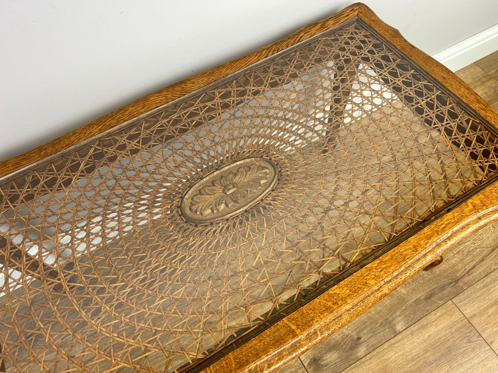 Coffee Table Vintage French Style Oak Carved Glass Top Side Table LOT 63106