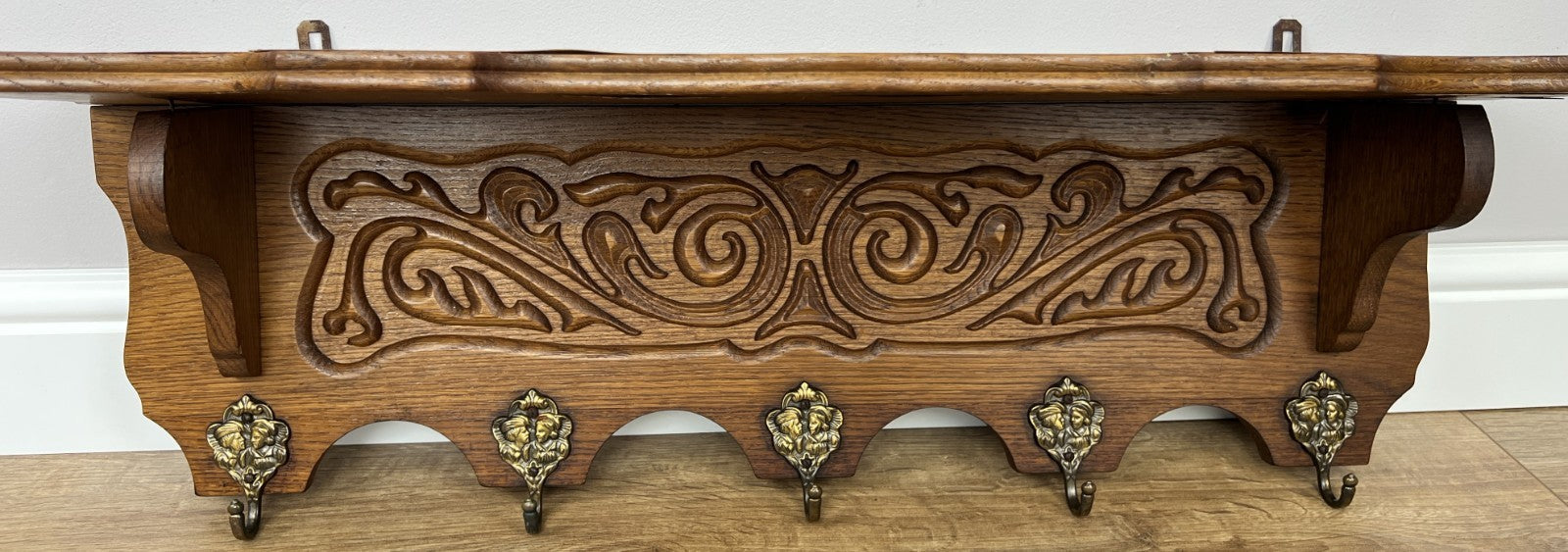 Coat Rack Vintage French Oak Wall Mounted 5 Hooks Carved Rack Hanger LOT 62041