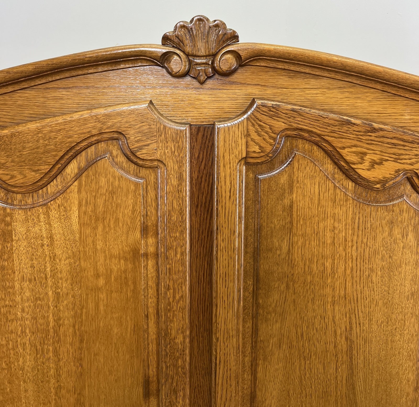 Wardrobe Vintage French Louis XVI Style Oak Four Door Carved Armoire LOT 48243