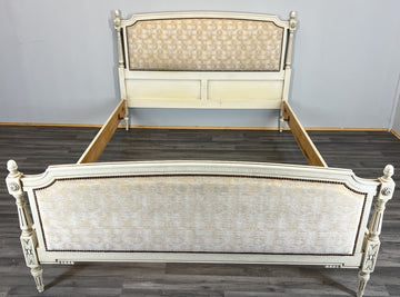 Bed King Size Vintage French Shabby Chic  Bed Frame Carved Headboard LOT 45840
