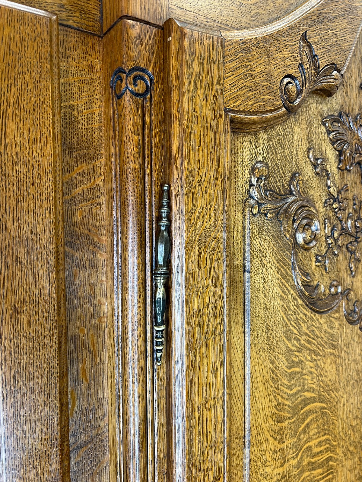 Wardrobe Vintage French Louis XVI Style Oak Four Door Armoire LOT 48129