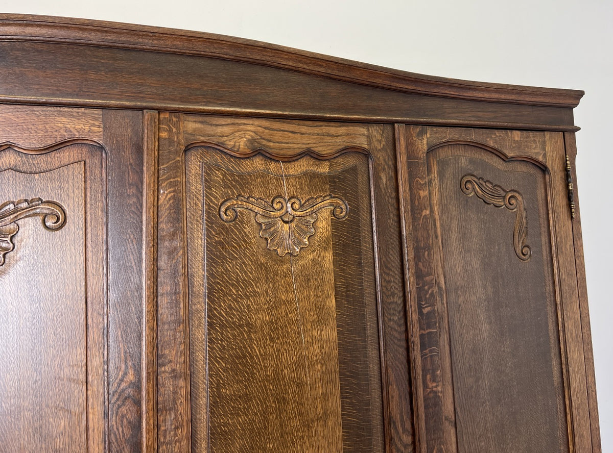 Wardrobe Vintage French Louis XVI Style Oak Four Door Carved Armoire LOT 6505