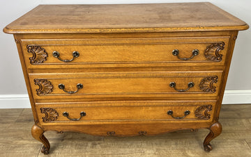 Chest of Drawers Vintage French Louis Oak 3 Drawers Carved Cabinet LOT 62590