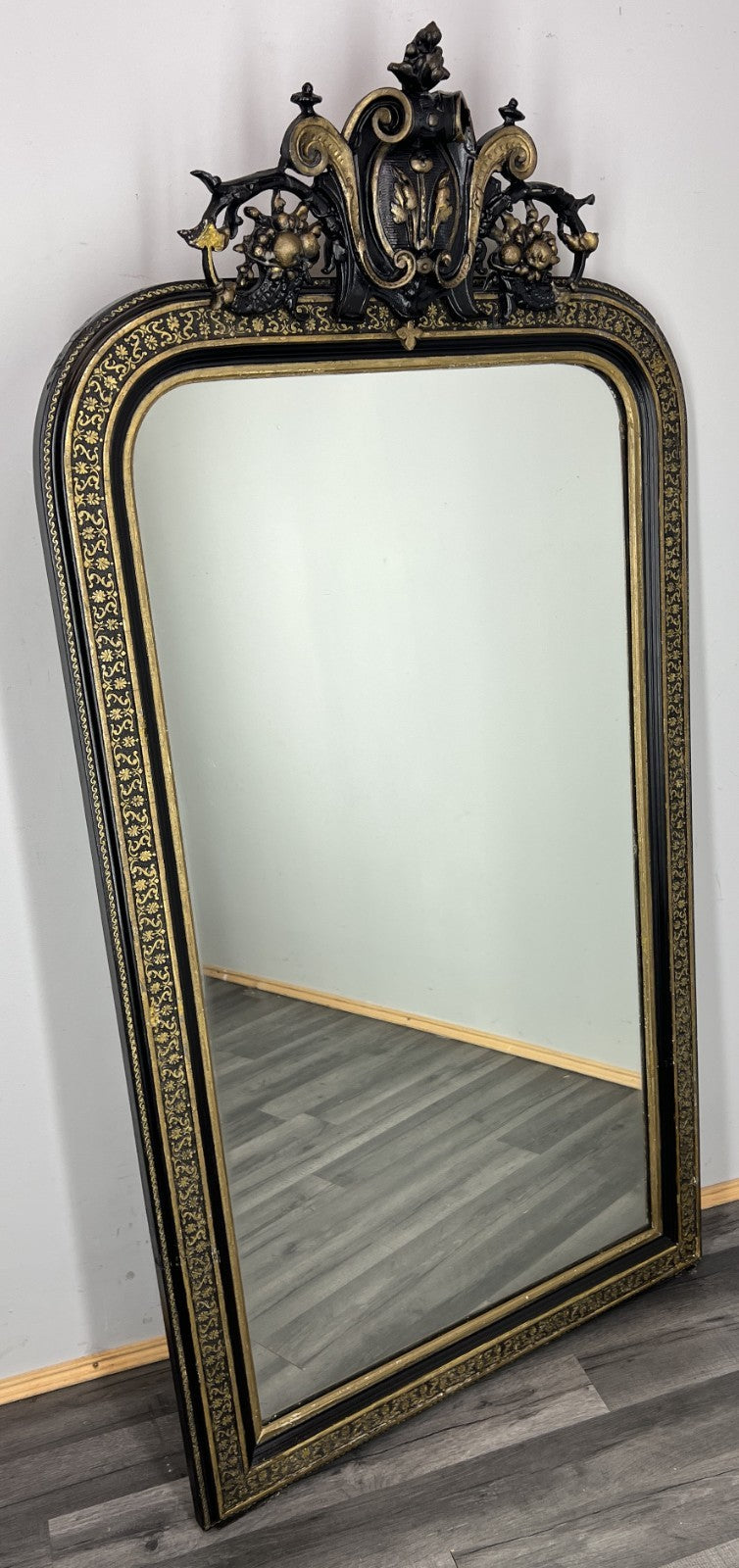 Vintage French Style Carved Wall Mirror Ornate Decorative Wall Frame LOT 47740