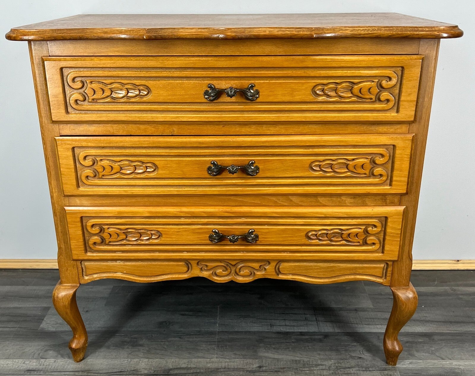 Chest of Drawers Vintage French Louis XIV Sideboard Carved Cabinet LOT 29321