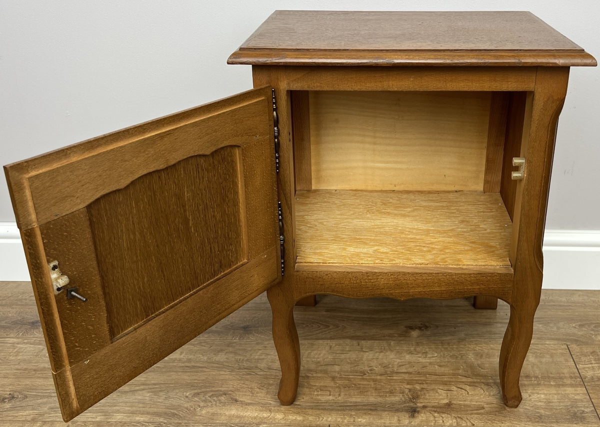 Pair of Bedside Tables Vintage French Louis Oak Nightstands Cabinets LOT 62269