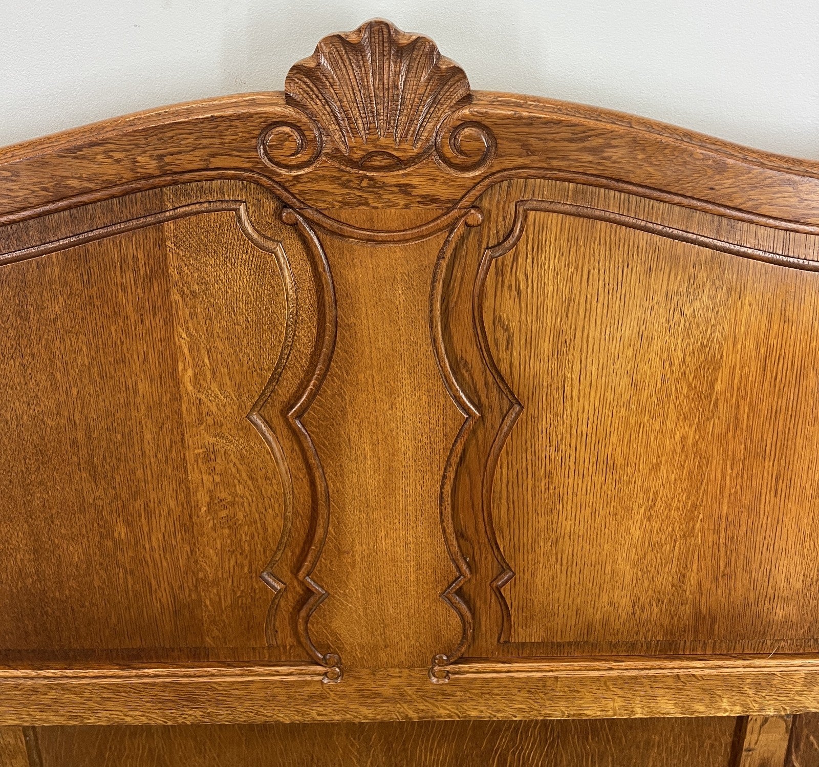 Bed Vintage French Louis XVI Double Bed Frame Oak Carved Headboard LOT 45915