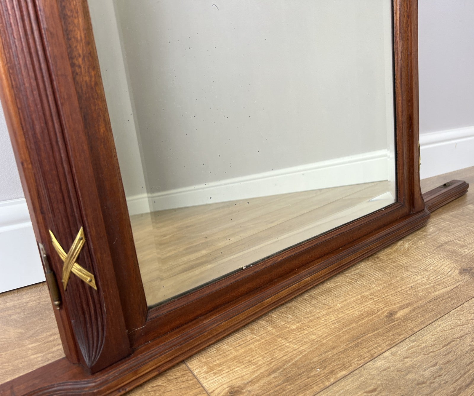Mirror Antique French Walnut Wall Mirror Carved Decorative Frame LOT 613810
