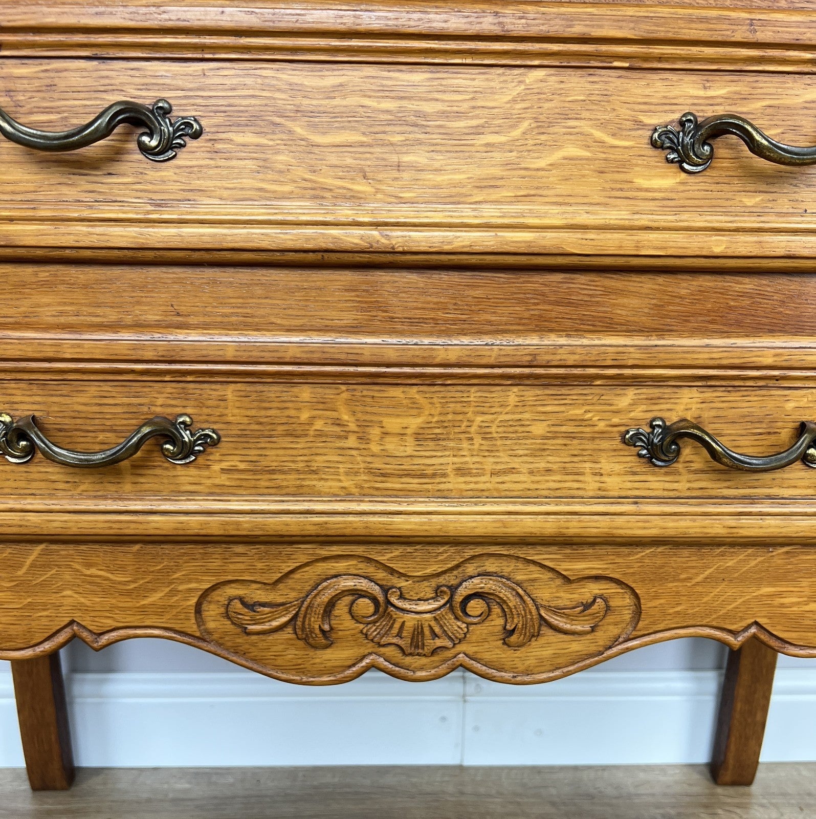 Chest of Drawers Vintage French Louis Oak 2 Drawers Carved Cabinet LOT 62328