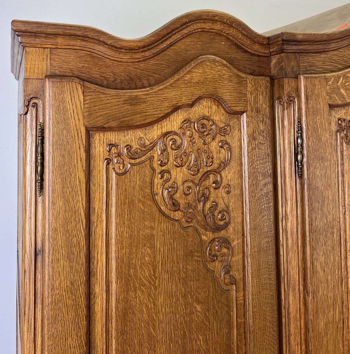 Wardrobe Vintage French Louis XVI Style Oak Four Door Carved Armoire LOT 6496