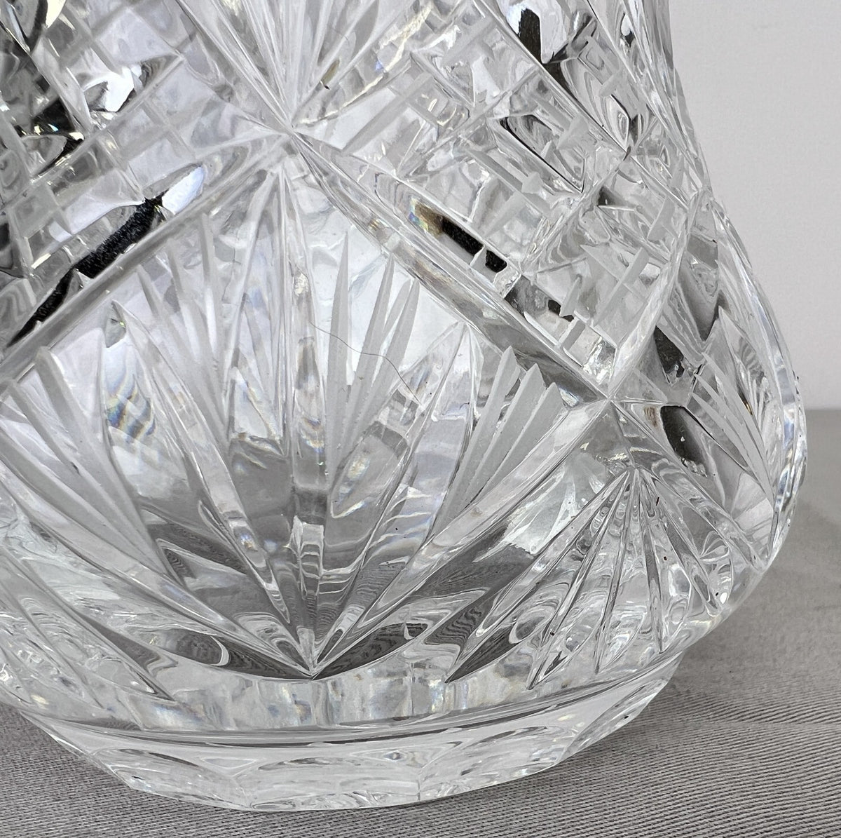 Carafe Set Vintage Style Crystal Cut 6 Shot Glasses and Tray LOT 6436