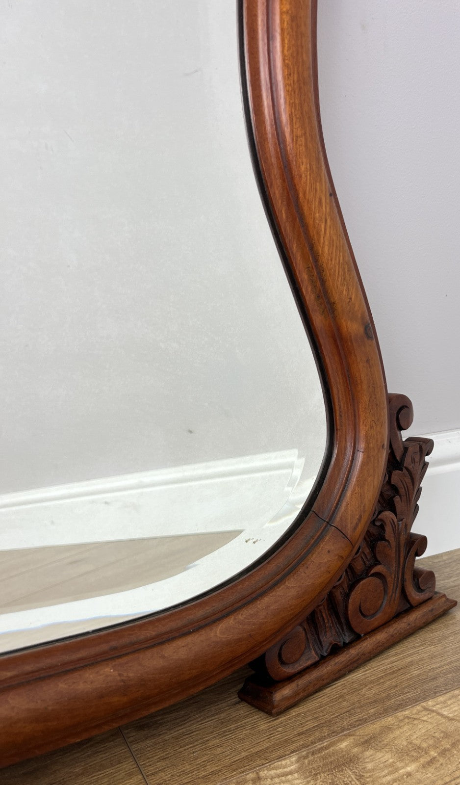 Mirror Antique French Walnut Ornate Wall Mirror Decorative Frame LOT 64047