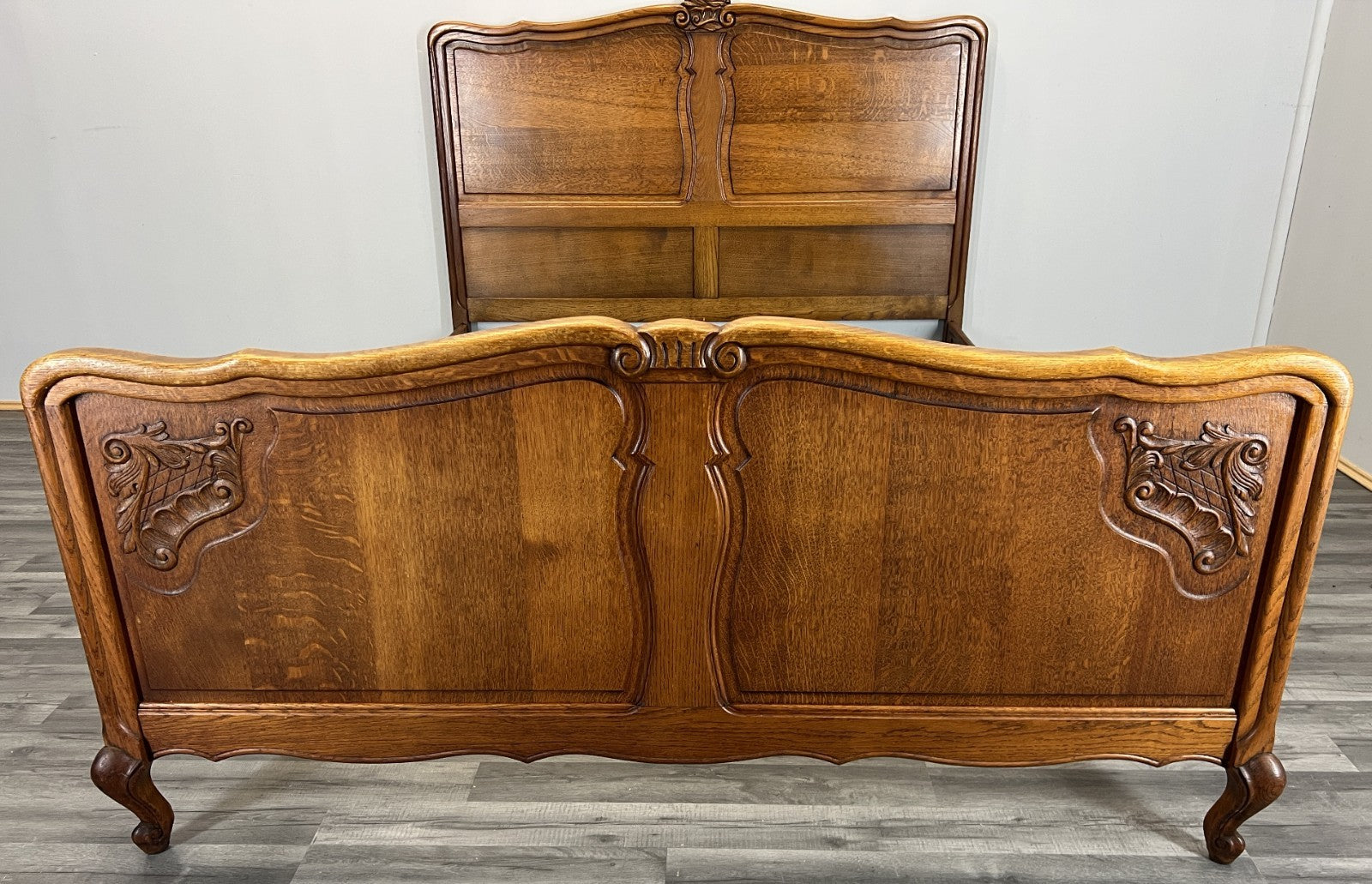 Bed Vintage French Louis XVI Double Bed Frame Oak Carved Headboard LOT 45992