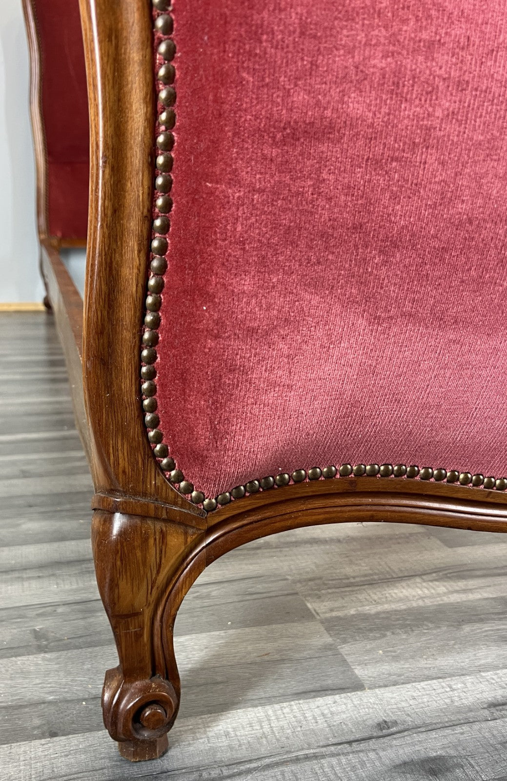 Bed Vintage French Louis XVI King Size Bed Frame Walnut Headboard LOT 45855