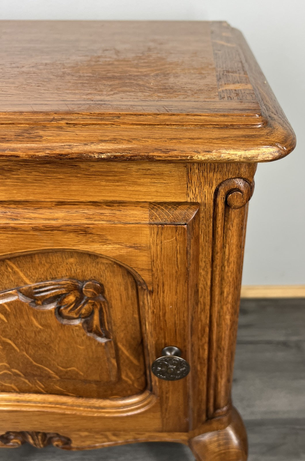 Pair of Bedside Tables Vintage French Louis Oak  Nightstands Cabinets LOT 44412