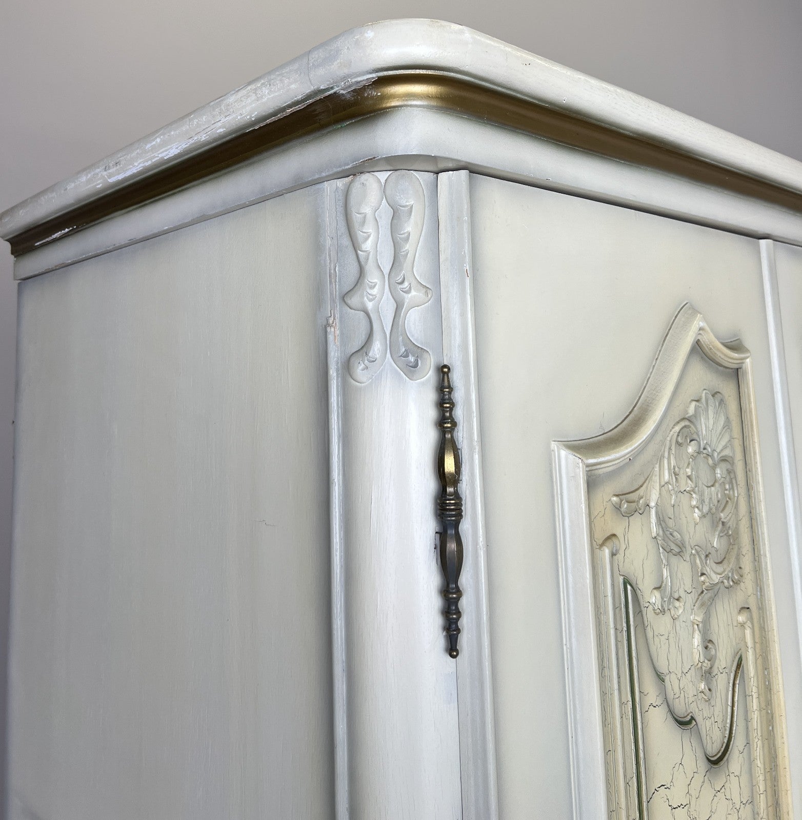 Wardrobe Vintage French Shabby Chic Five Door Carved Armoire Cabinet LOT 612114