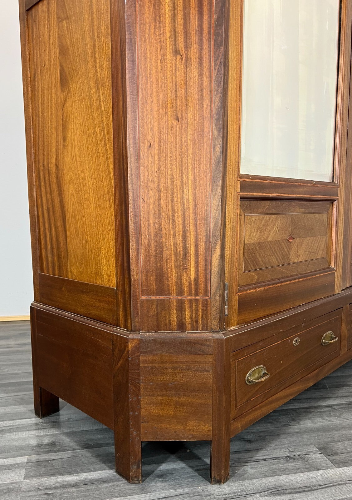 Wardrobe Antique French Style Two Door Mirrored Carved Armoire Cabinet LOT 22534