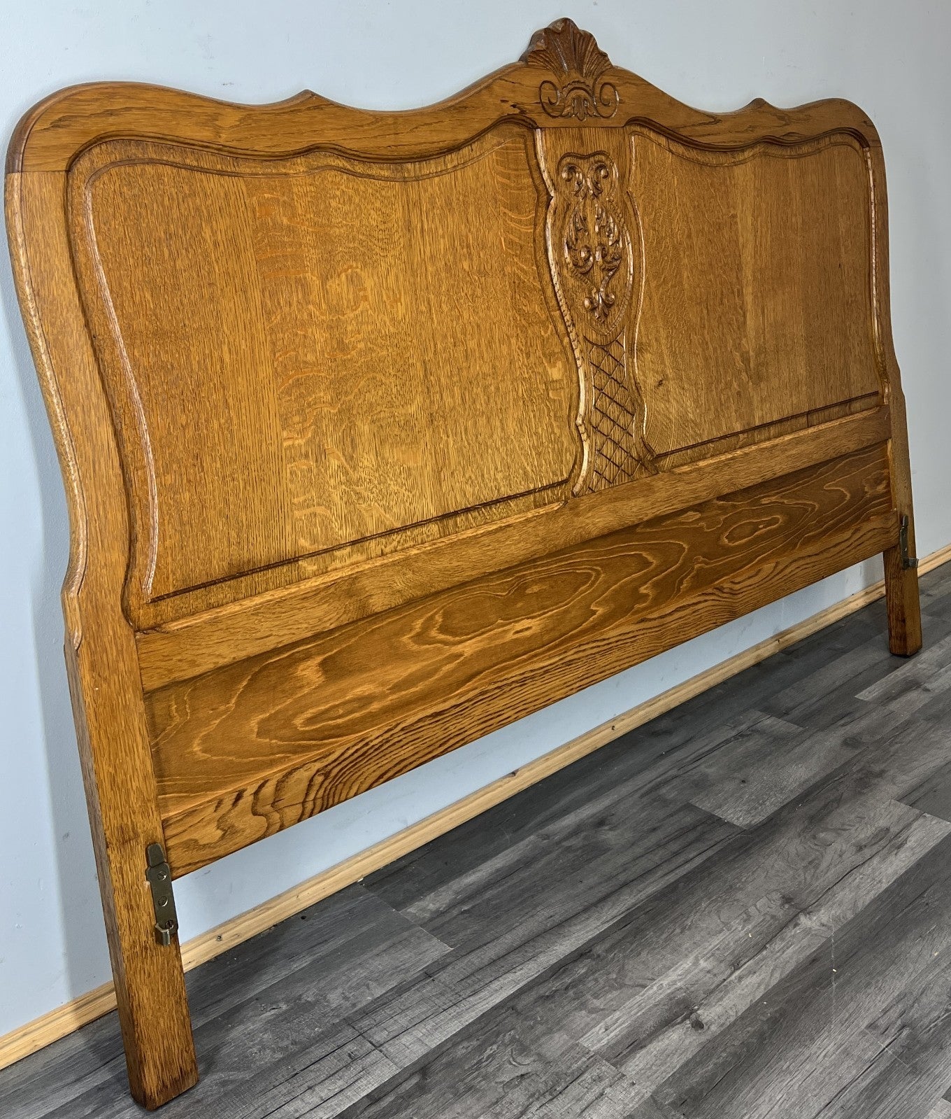 Headboard Vintage French Style Carved Oak Panel for Double Bed LOT 46201